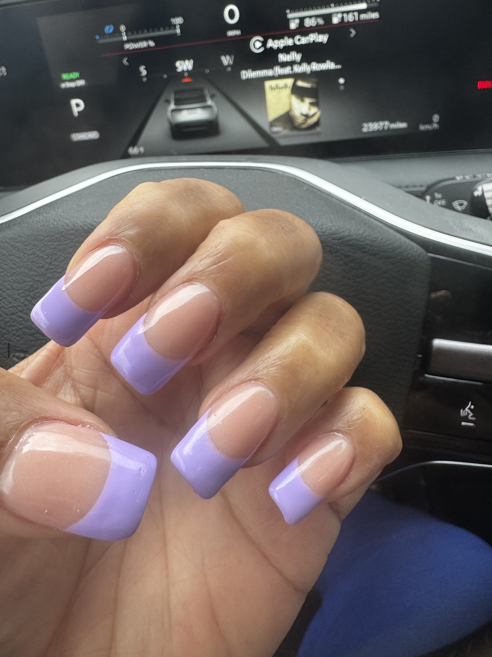 Foxy Nails & Spa logo